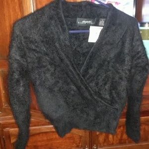 NWT Black  cashmer feel stylish weather
